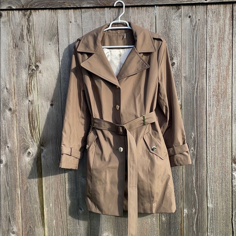 Like New - Calvin Klein trench coat size XL
